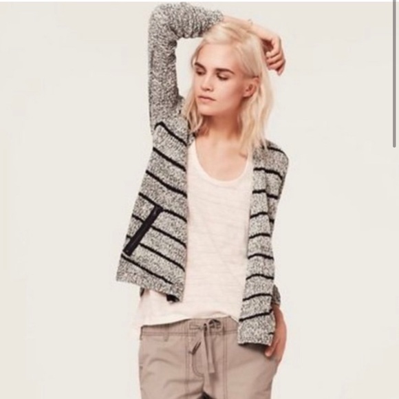 Lou & Grey Striped Cardigan Size Medium - Picture 4 of 9
